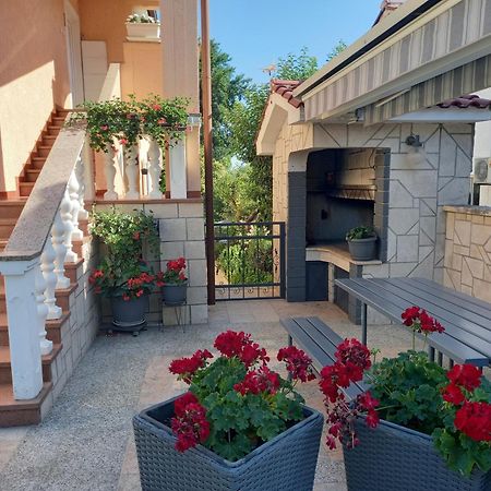 Apartment Vesna بوريتش المظهر الخارجي الصورة